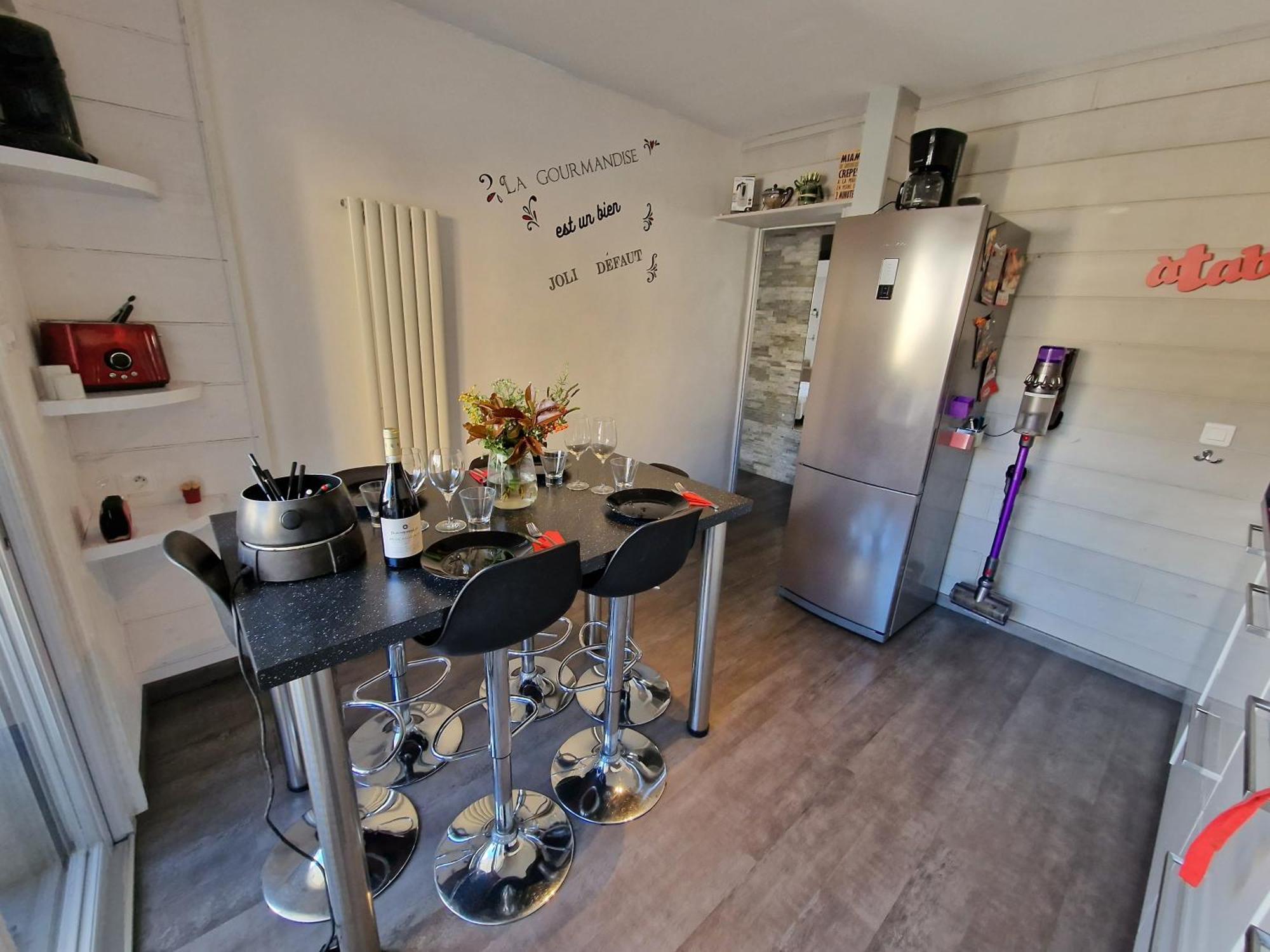 Aix Centre Cosy Calme Garage Terrasse Apartment Aix-les-Bains